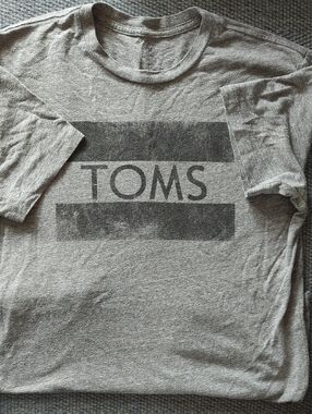 TOMS Heather Gray Logo Short Sleeve Tee
